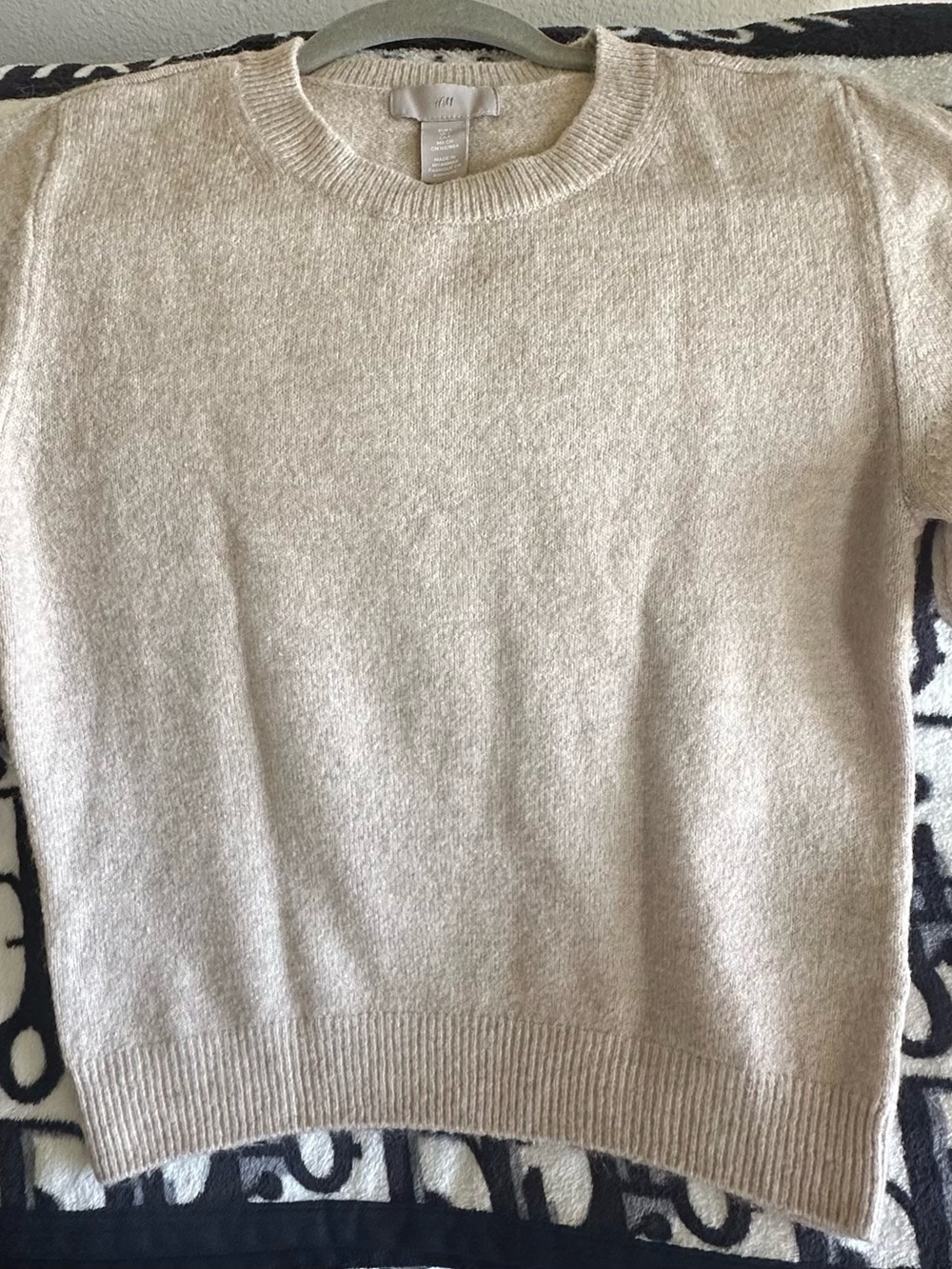 H&M Women's Crewneck Sweater in Light Taupe